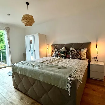 Apartment Modische Mit 2 Schlafzimmern
