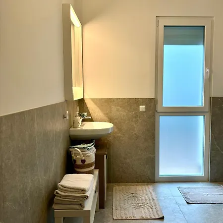 Apartment Modische Mit 2 Schlafzimmern *